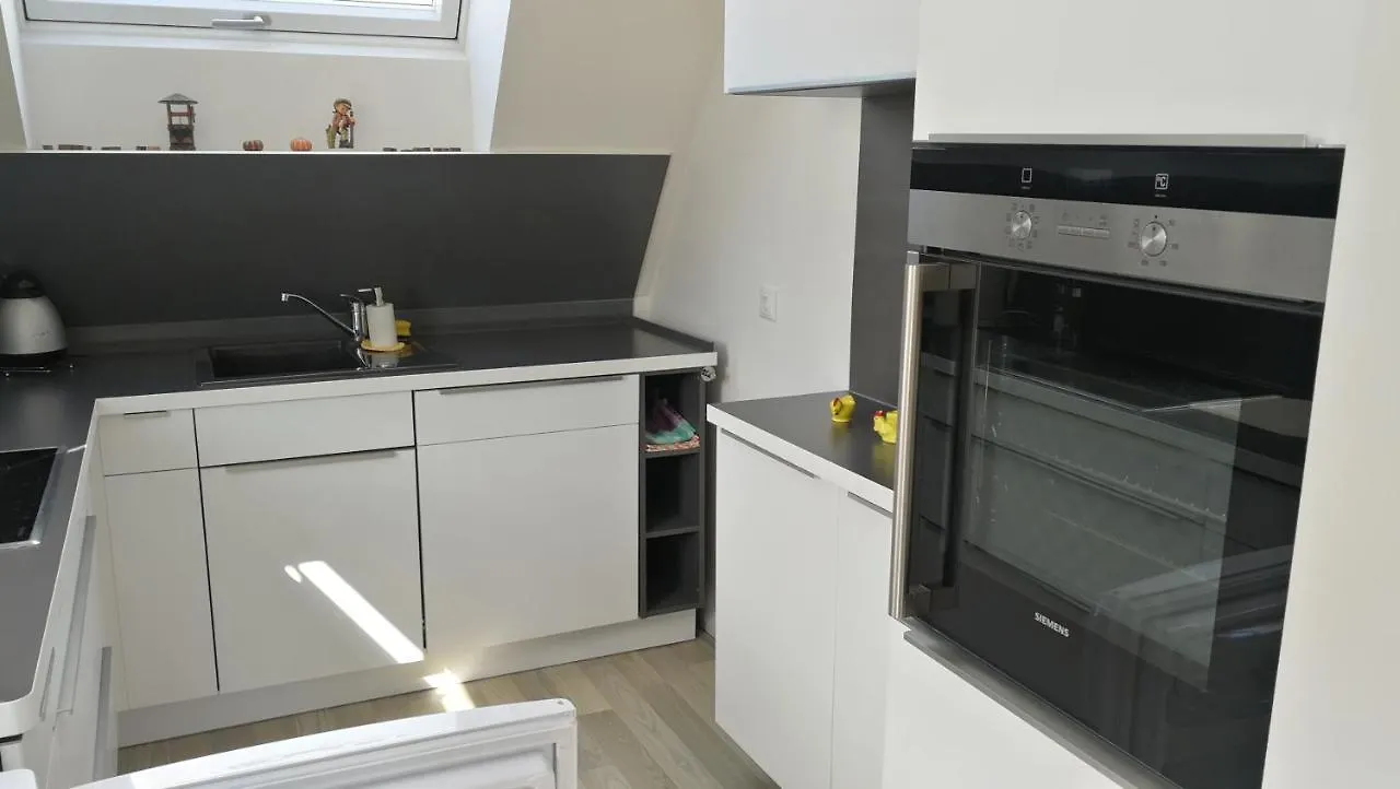 Muenchen Waldperlach Ruhig Und Sehr Schoene Wohnung Munich