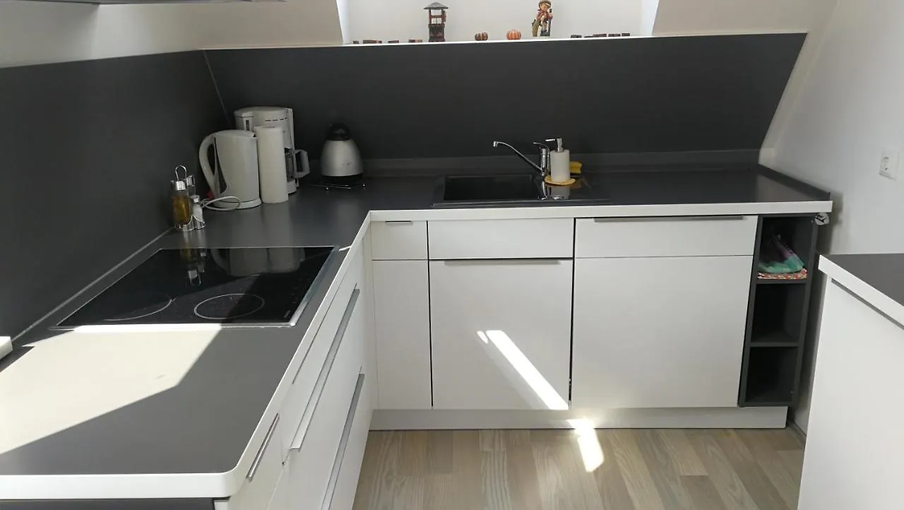 Muenchen Waldperlach Ruhig Und Sehr Schoene Wohnung 0*, Munich